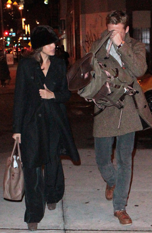 Ryan Gosling e Eva Mendes passaram o ano novo em Nova York