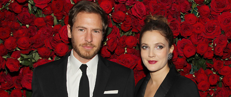 Drew Barrymore está noiva de Will Kopelman