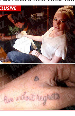 Lindsay Lohan faz tatuagem na mão