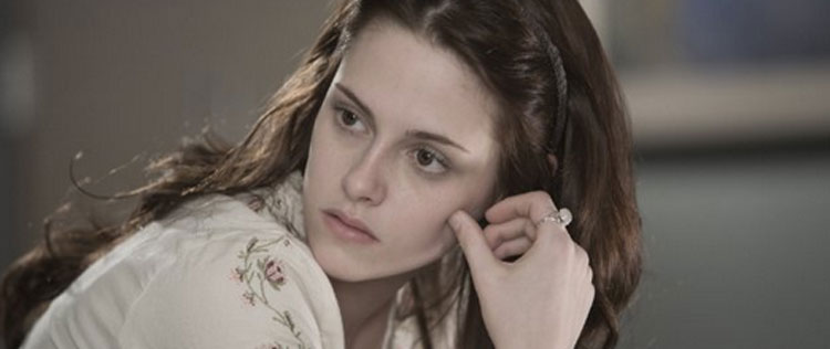 Kristen Stewart é a nova garota-propaganda da <i>Balenciaga</i>