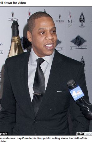 Jay-Z faz sua primeira aparição pública após o nascimento da filha