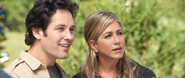 Jennifer Aniston quer férias para ser mãe, diz <i>site</i>