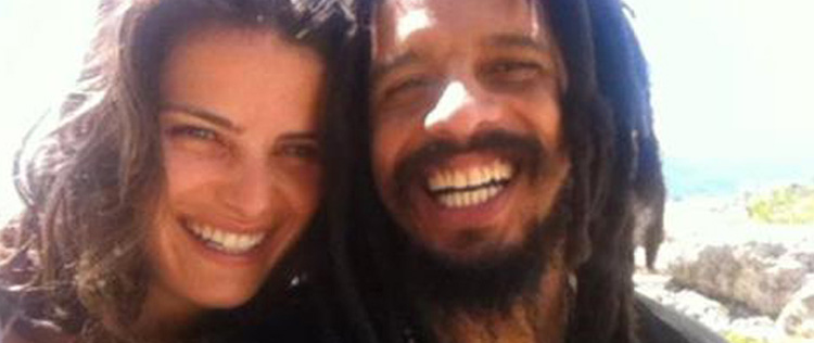 Isabeli Fontana está noiva de Rohan Marley