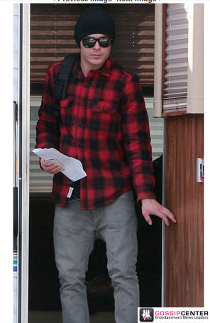 Zac Efron continua filmando <I>The Paperboy</i>