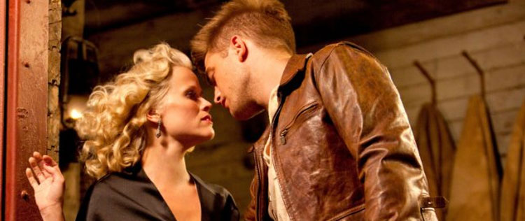 - <i>Ele é um cara legal</i>, diz Reese Witherspoon sobre Pattinson