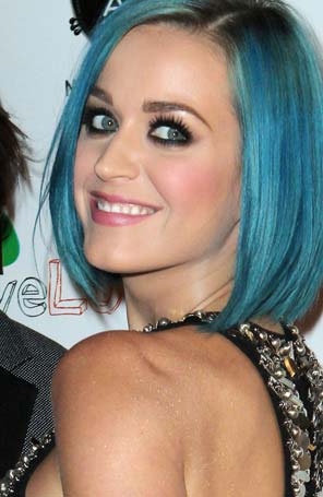 Katy Perry dedica música à atleta em <i>show</i>