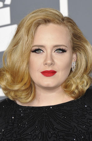 Saiba detalhes do penteado de Adele
