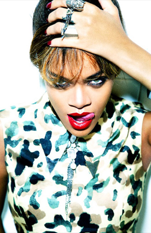 Rihanna comemorou seu pré-aniversário com festa com tema caribenho