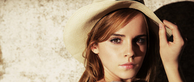 - <i>Lavar roupa e cozinhar faz com que eu não me sinta desconectada</i>, conta Emma Watson