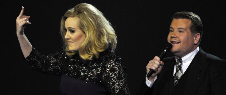 Organização do <i>Brit Awards</i> pede desculpa por interromper Adele