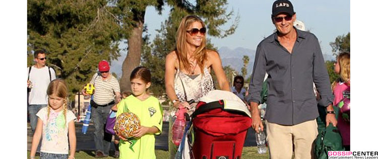 Charlie Sheen reencontra ex-esposa e filhas