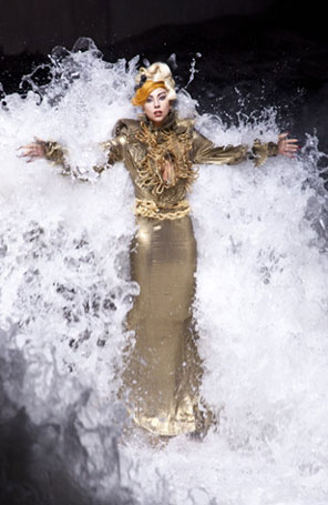 - <i> Quero me desligar de tudo </i>, diz Lady Gaga sobre a imprensa