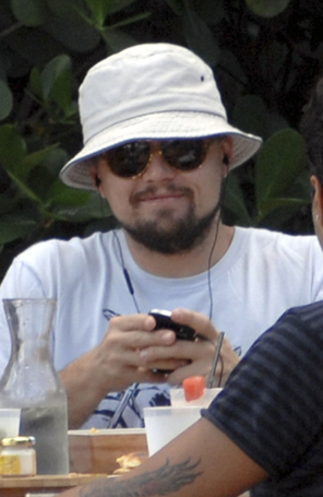 Leonardo DiCaprio almoça com a mãe em Miami