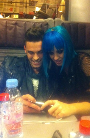 Veja Katy Perry com suposto <I>affair</i>