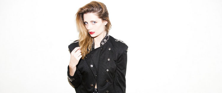 Mischa Barton lança o seu próprio <i>e-commerce</i>