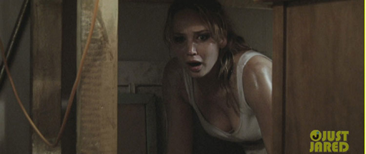 Jennifer Lawrence aparece assustada em foto de novo filme