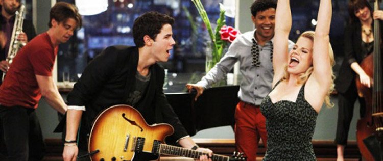 Música de Nick Jonas vai entrar em álbum de <i>Smash</I>