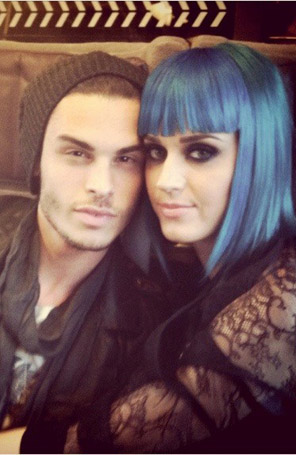 - <I>Ela é tudo o que um homem pode querer</i>, diz suposto <i>affair</i> de Katy Perry