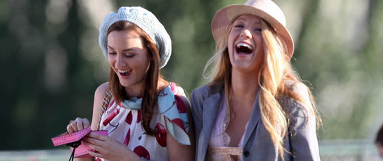 <i>Stylists</i> de <i>Gossip Girl</i> revelam os segredos dos cabelos das protagonistas Blair e Serena 