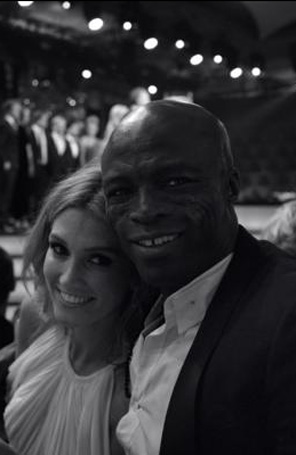 Ex de Heidi Klum flerta com a ex de Nick Jonas em premiação