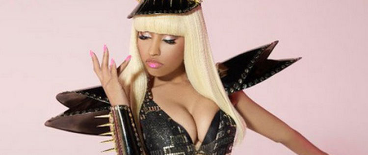 Nicki Minaj assina contrato para lançar fragrância