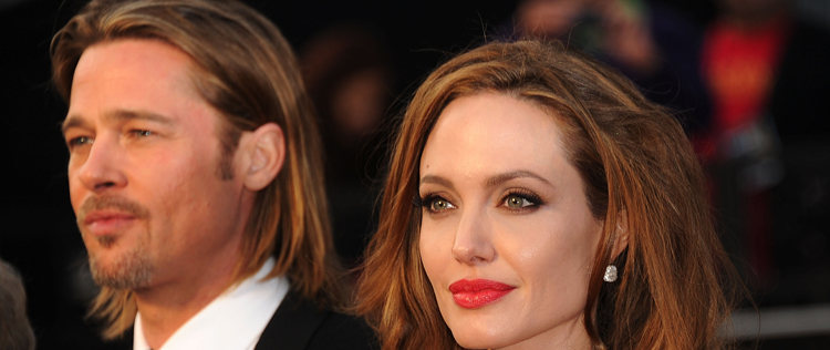 Brad Pitt pediu Angelina Jolie em casamento no Natal
