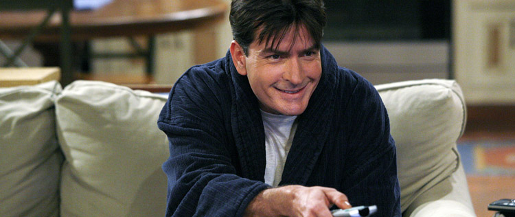 Nova série de Charlie Sheen é processada