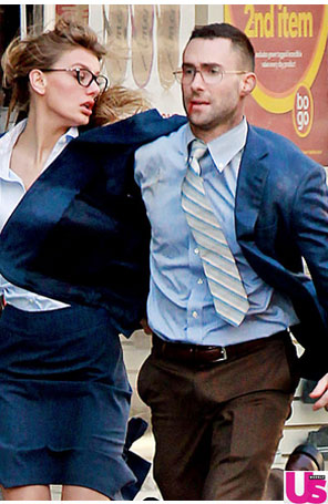 Adam Levine aparece com o lábio sangrando em gravação de <i>Payphone</i>