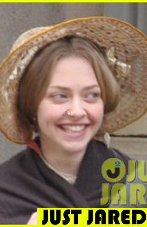 Veja Amanda Seyfried como Cossete em <i>Les Miserables</i>