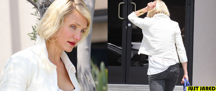 Cameron Diaz se incomoda com <i>paparazzi</i> e faz gesto obsceno
