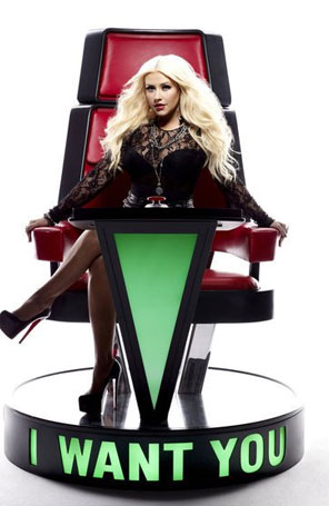 Christina Aguilera deseja sorte aos finalistas de <i>The Voice</i> pelo <i>Twitter</i>