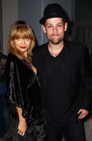 Nicole Richie marca presença em lançamento de <i>The Voice</i> australiano