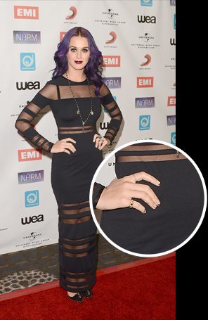 Katy Perry usa vestido transparente