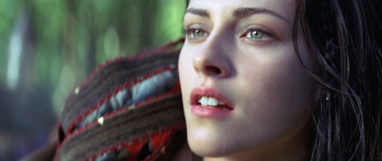 Kristen Stewart se envergonha lendo <I>Fifty Shades of Grey</i>