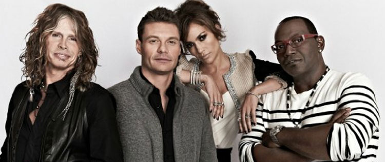 Jennifer Lopez desmente rumores de que deixará <i>American Idol</i>