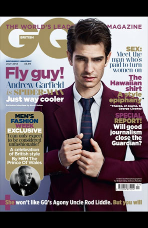 Andrew Garfield estampa capa de revista