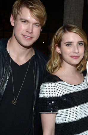Emma Roberts e Chord Overstreet terminam o namoro