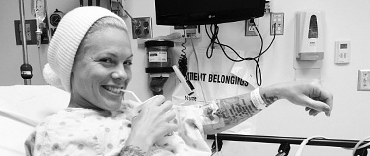 P!nk vai parar no hospital