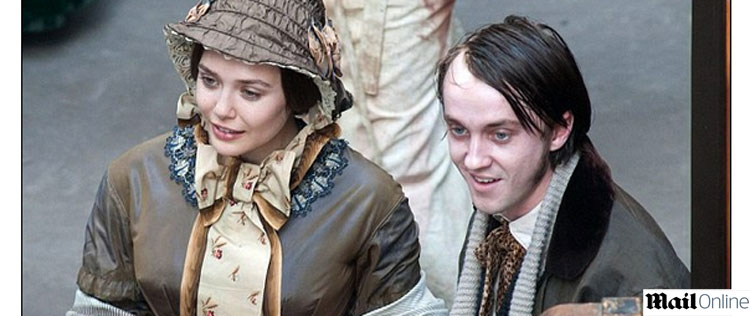Elizabeth Olsen roda filme de época com Tom Felton