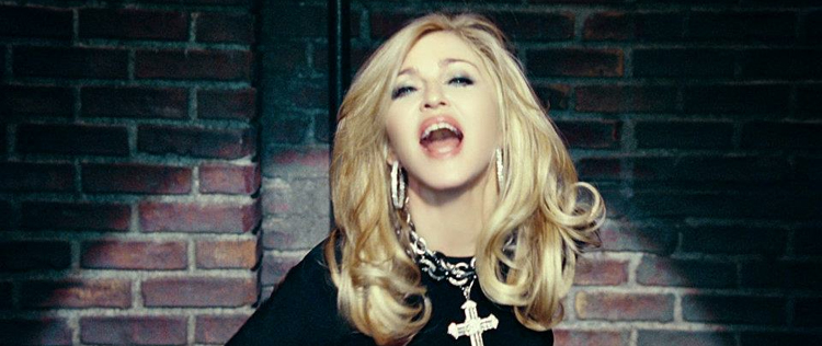 Filhos de Madonna estão competindo pela atenção da mãe