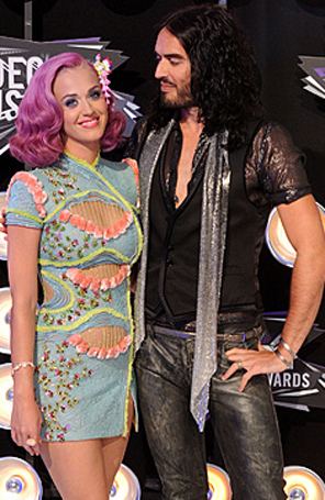 Russell Brand diz que casamento com Katy Perry deu certo apesar do divórcio