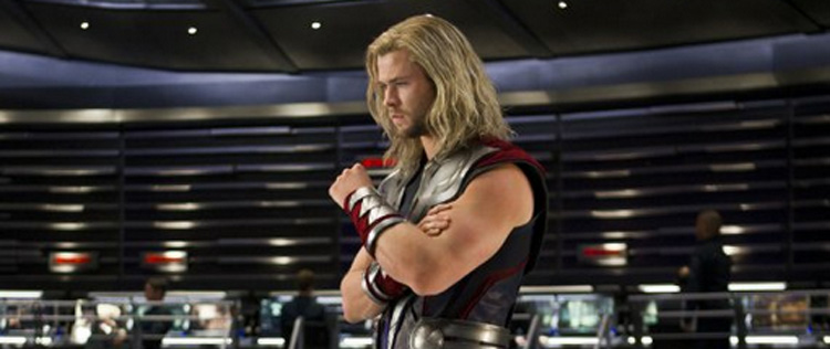 Chris Hemsworth fala sobre o noivado do irmão com Miley Cyrus