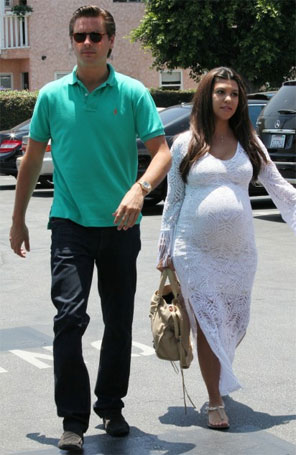 - <i>Eu tenho medo de acordar com ela me dizendo que tudo acabou</i>, diz marido de Kourtney Kardashian