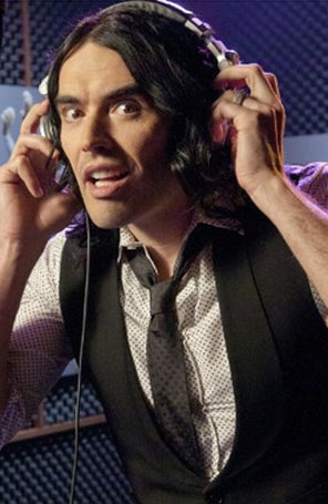 <i>- Ela estava disposta à fazer um filme pornô em uma cadeira de rodas</i>, diz Russell Brand sobre Katy Perry