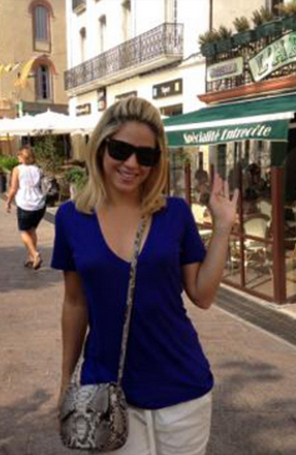 Em meio a rumores de gravidez, Shakira posta foto sem barriga em seu <i>Twitter</i>