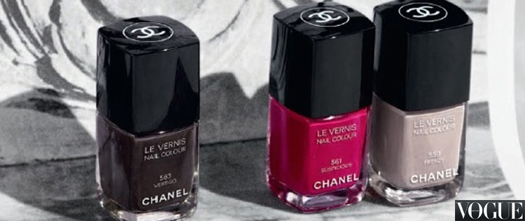 <i>Chanel</i> homenageia Alfred Hitchcock com esmaltes
