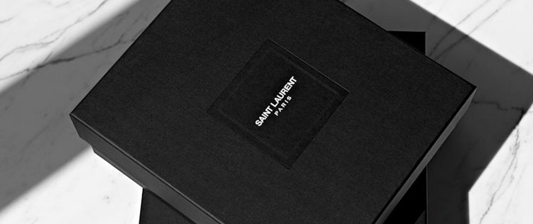 Hedi Slimane fala pela sobre mudança de nome da <i>Saint Laurent</i>