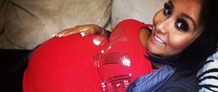 - <i>Eu sou uma baleia grávida</i>, diz Snooki sobre gravidez