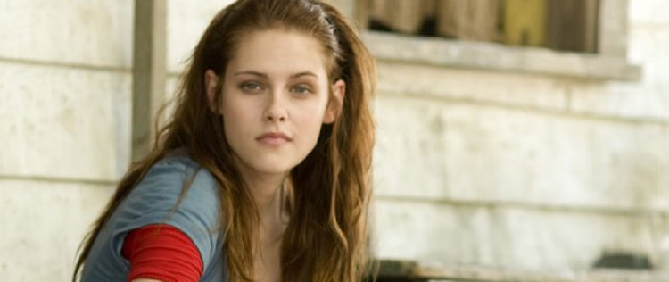 Kristen Stewart estaria tentando ficar ocupada após traição