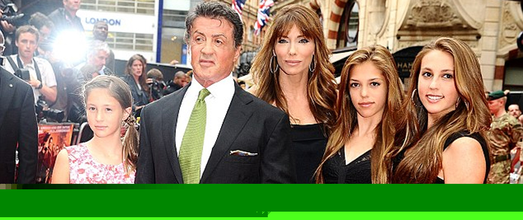 <i>- É muito, muito difícil</i>, fala Sylvester Stallone sobre a morte do filho